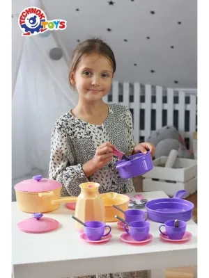 Technok rinkinys virtuvės reikmenų krepšelyje